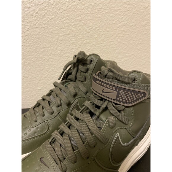 Air Force 1 GTX Boot Men\'s Size 10.5 Olive Sail CT2815-201 RARE!! NEW